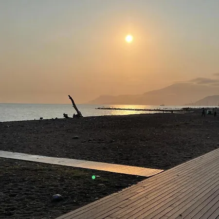 Rita A 100 M Dal Mare! ולקרוסיה