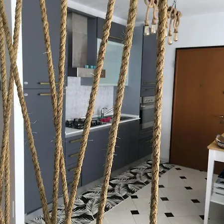 Rita A 100 M Dal Mare! Apartman Vallecrosia